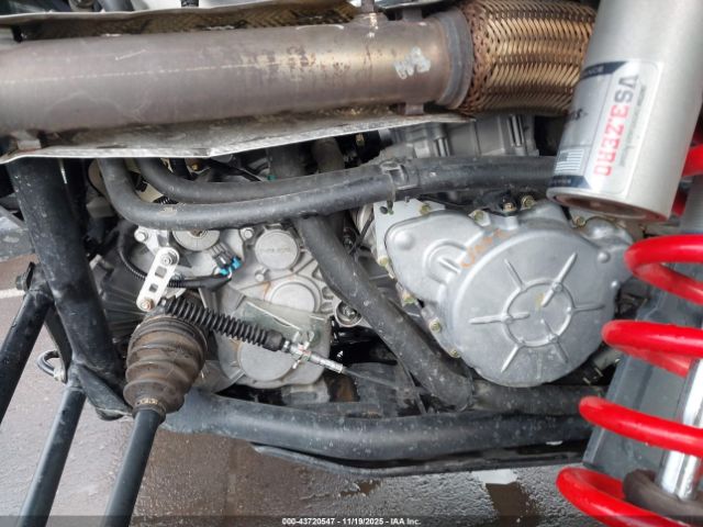 2019 POLARIS RZR 3NSVPE928KF778813 Photo 7