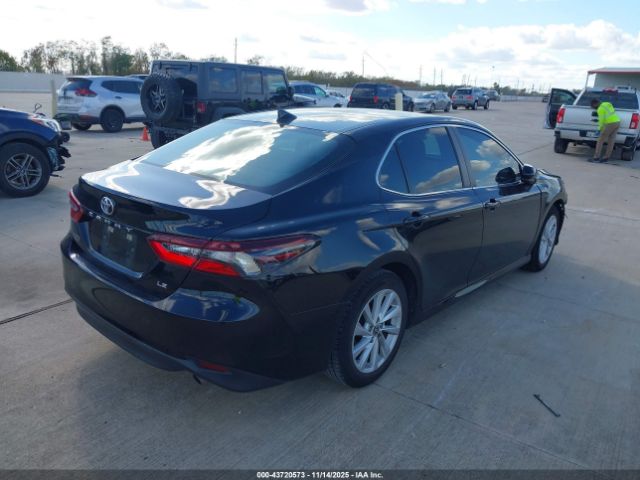2022 TOYOTA CAMRY 4T1C11AK7NU654988 Photo 3