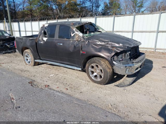 2016 RAM 1500 1C6RR7NM1GS205592