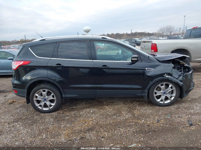 43720583 :رقم المزاد ، 1FMCU9JX4EUE08319 vin ، 2014 Ford Escape Titanium مزاد بيع