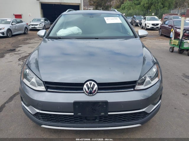 3VWH17AU3HM538840 Volkswagen GOLF ALLTRACK