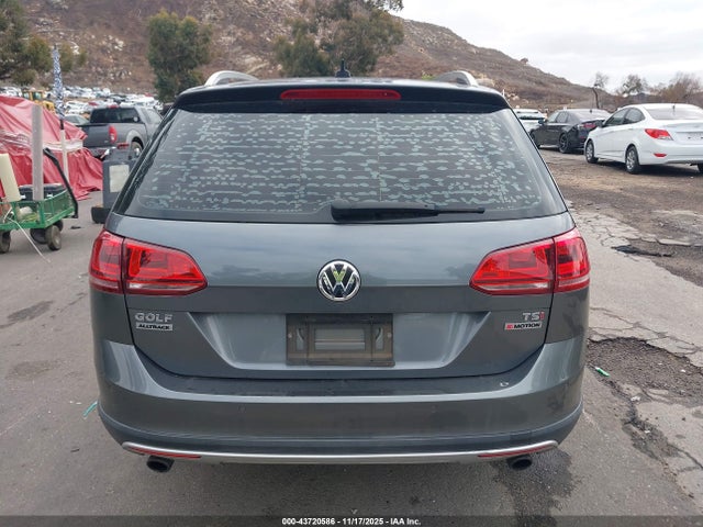 3VWH17AU3HM538840 Volkswagen GOLF ALLTRACK