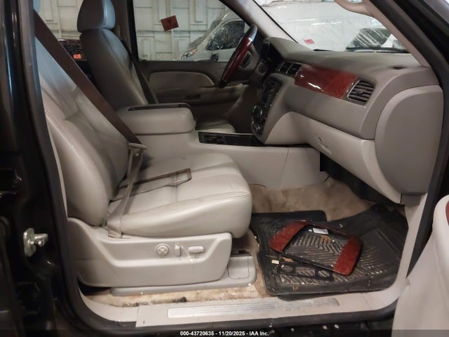 2007 CHEVROLET TAHOE 1GNFK13097J144017 Photo 4