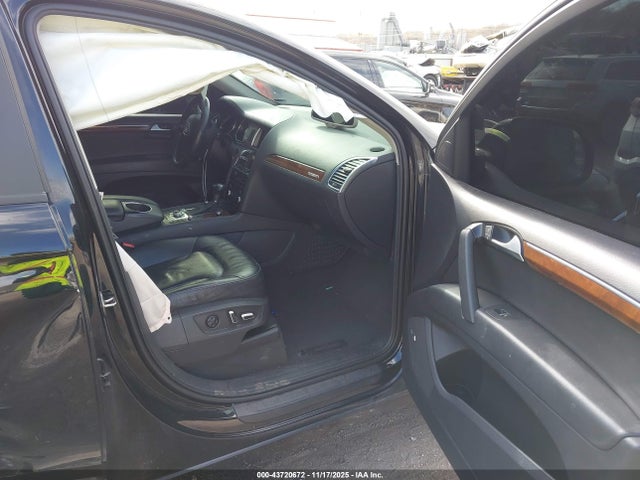 2015 AUDI Q7 WA1LGAFE4FD008910 Photo 4