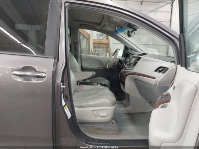 2014 TOYOTA SIENNA 5TDDK3DCXES090568 Photo 4
