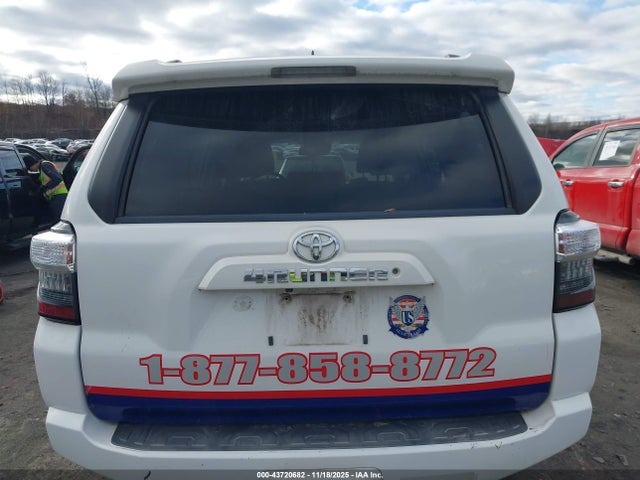 Продажа на аукционе авто 2020 Toyota 4runner Sr5, vin: JTEBU5JR4L5772818, номер лота: 43720682