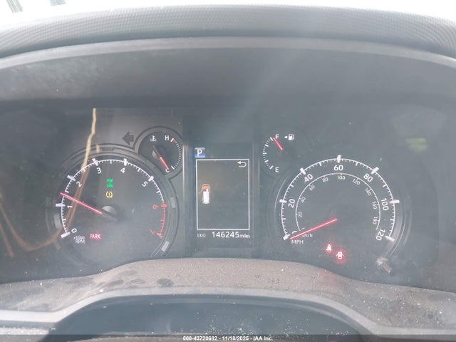Продажа на аукционе авто 2020 Toyota 4runner Sr5, vin: JTEBU5JR4L5772818, номер лота: 43720682