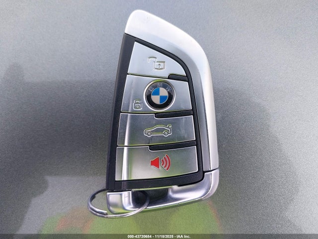 2019 BMW M850I WBABC4C52KBU95952 Photo 10