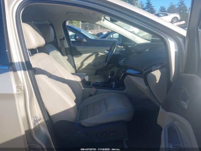 2017 FORD ESCAPE 1FMCU9J96HUB70995 Photo 4