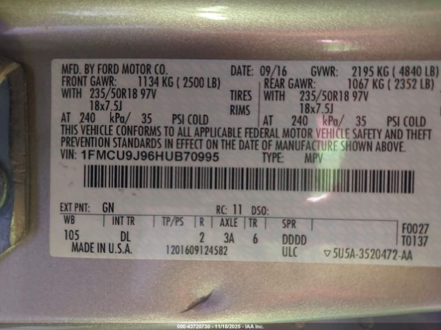 2017 FORD ESCAPE 1FMCU9J96HUB70995 Photo 8