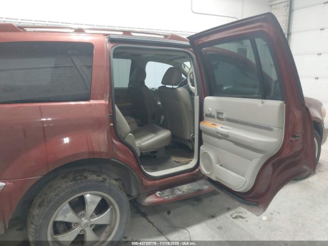 2007 CHRYSLER ASPEN 1A8HW582X7F519268 Photo 7