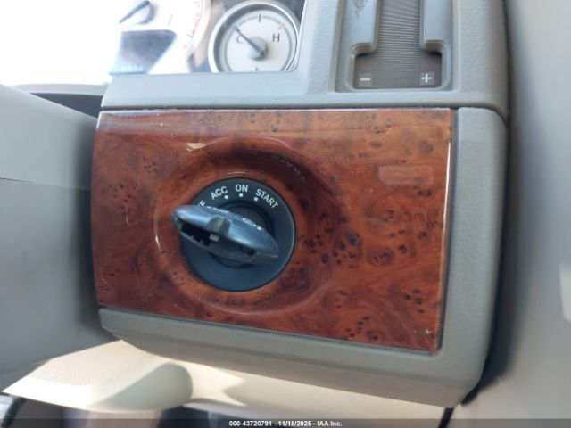 2008 CHRYSLER TOWN & COUNTRY 2A8HR44HX8R149915 Photo 10