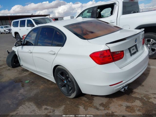 2013 BMW 328I WBA3A5G54DNP23736 Photo 2