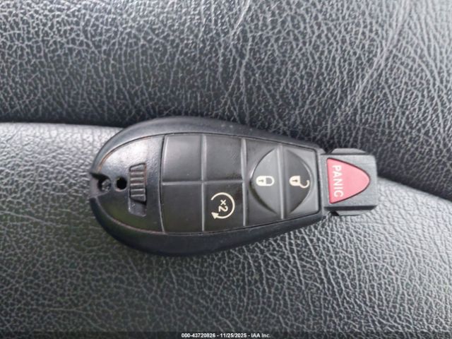 2017 RAM 1500 1C6RR7LT3HS619775 Photo 10