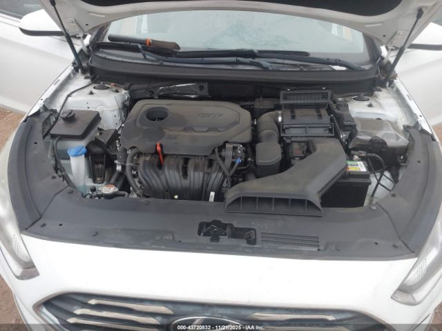 2019 HYUNDAI SONATA 5NPE24AF3KH797117 Photo 9