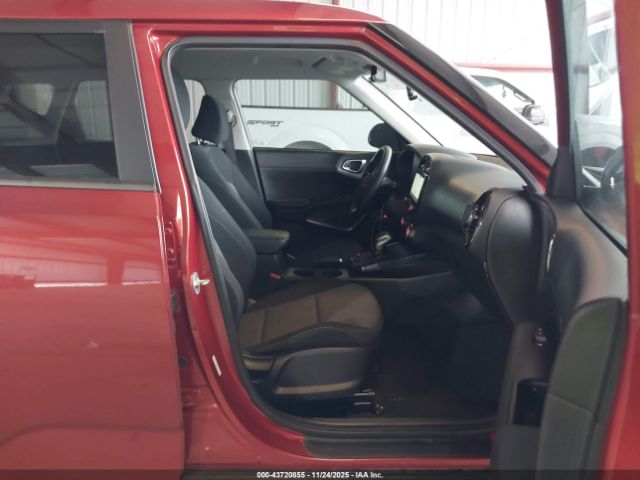 2022 KIA SOUL KNDJ23AU0N7817887 Photo 4