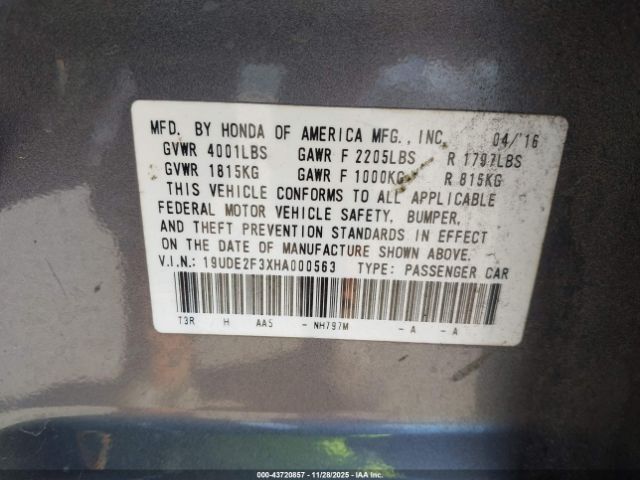 2017 ACURA ILX 19UDE2F3XHA000563 Photo 8