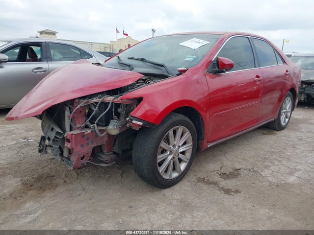 Toyota CAMRY XLE 2014 4T4BF1FK6ER365807 Image 2
