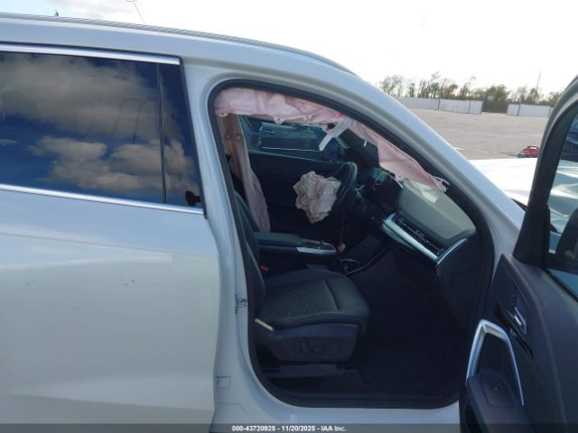 2023 BMW X1 WBX73EF01P5X61968 Photo 4