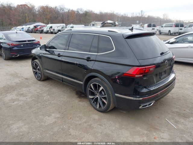 2022 VOLKSWAGEN TIGUAN 3VV4B7AX8NM008420 Photo 2