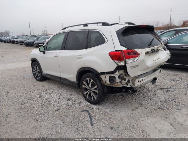 2019 SUBARU FORESTER JF2SKAUCXKH484035 Photo 2