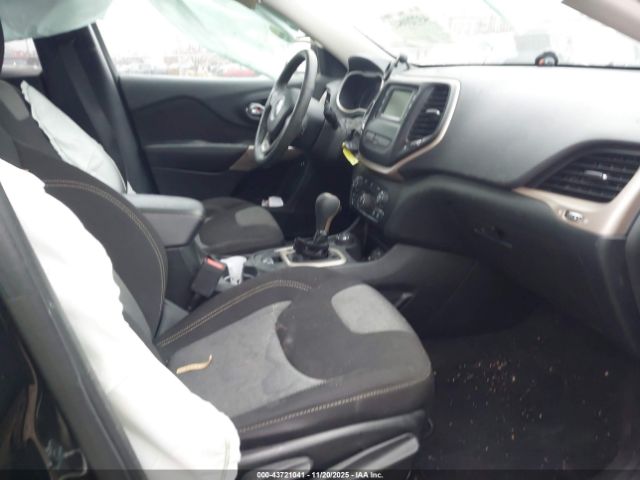 2018 JEEP CHEROKEE 1C4PJMCB9JD614829 Photo 4