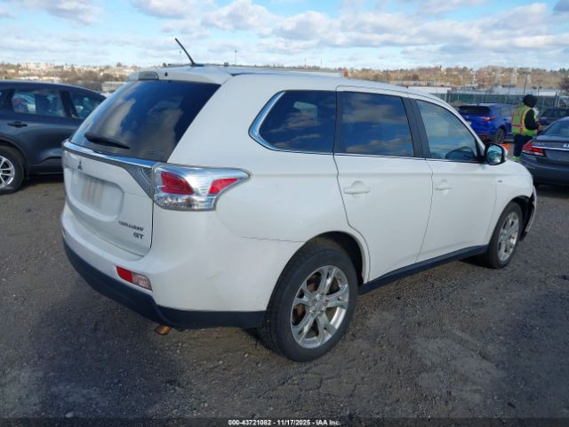 2014 MITSUBISHI OUTLANDER JA4JZ4AX2EZ003234 Photo 3