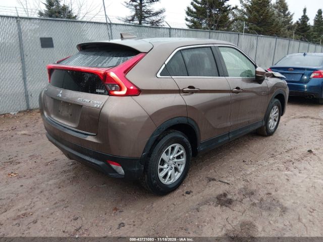 2018 MITSUBISHI ECLIPSE CROSS JA4AT3AAXJZ065191 Photo 3