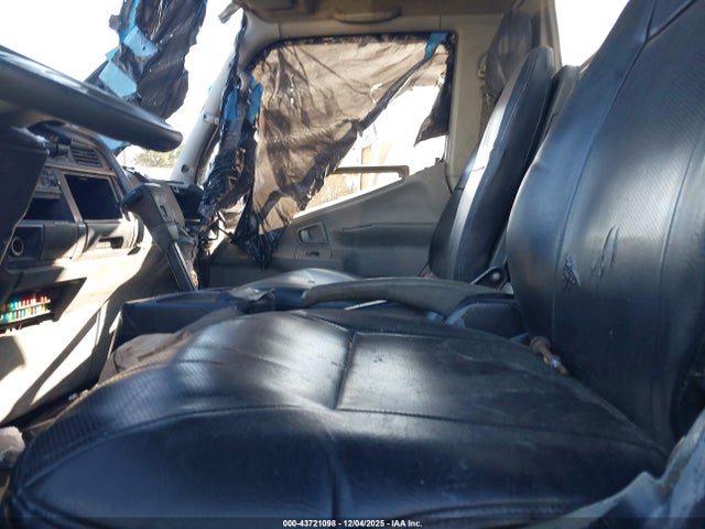 Продаж на аукціоні авто 2004 Mitsubishi Fuso Truck Fh 211, vin: JL6CCH1G84K006919, номер лоту: 43721098