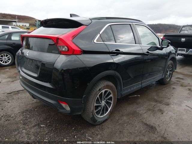 2020 MITSUBISHI ECLIPSE CROSS JA4AT3AA5LZ034238 Photo 3