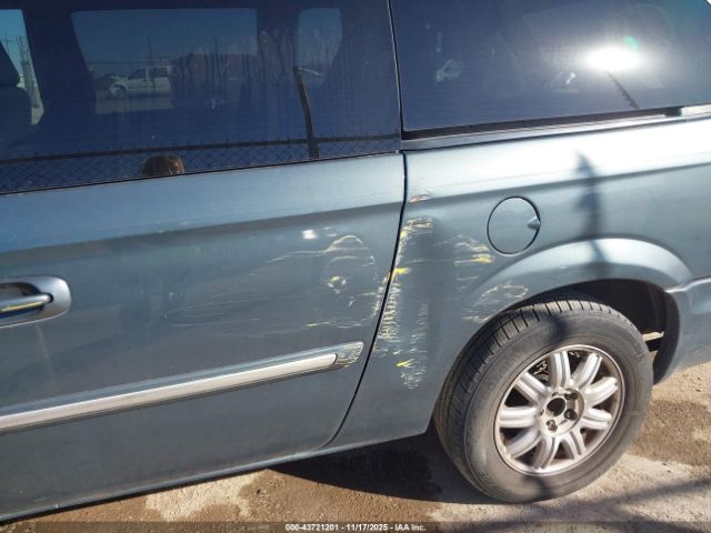 2006 CHRYSLER TOWN & COUNTRY 2A4GP54L56R760008 Photo 5