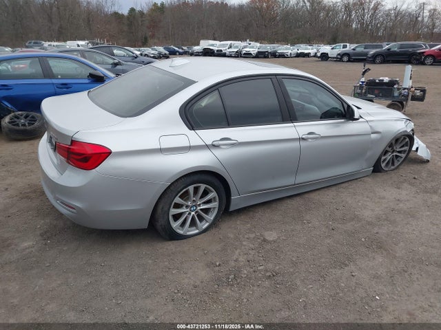 Продаж на аукціоні авто 2018 Bmw 320i Xdrive, vin: WBA8A3C53JA488698, номер лоту: 43721253