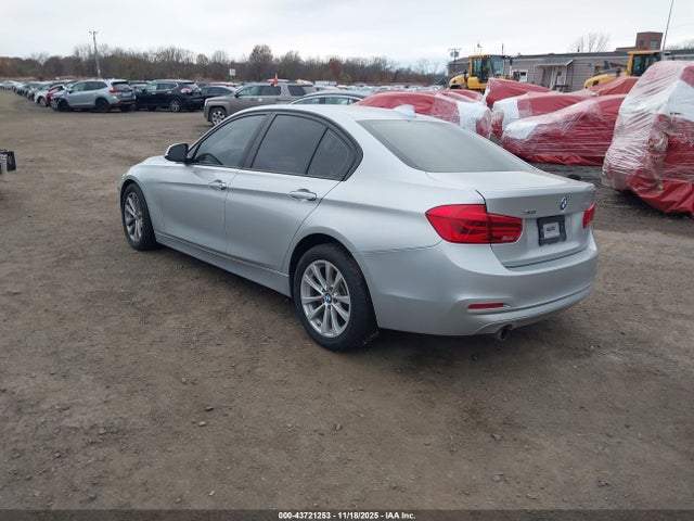 Продаж на аукціоні авто 2018 Bmw 320i Xdrive, vin: WBA8A3C53JA488698, номер лоту: 43721253