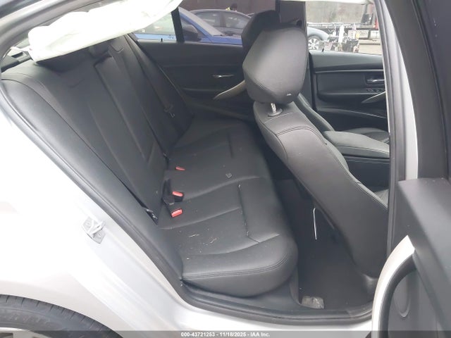 Продаж на аукціоні авто 2018 Bmw 320i Xdrive, vin: WBA8A3C53JA488698, номер лоту: 43721253