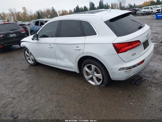2020 AUDI Q5 WA1BNAFY6L2070912 Photo 2