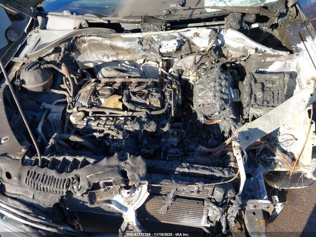 WVGAV7AX4FW506099 Volkswagen TIGUAN S