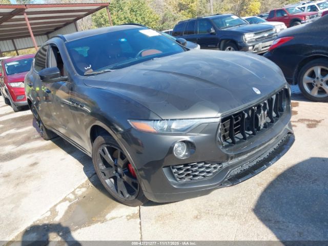 2017 MASERATI LEVANTE ZN661XUS3HX226921
