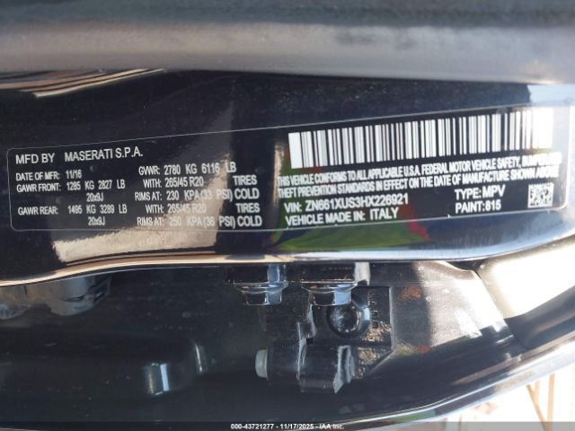 2017 MASERATI LEVANTE ZN661XUS3HX226921 Photo 8