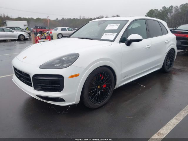 2021 PORSCHE CAYENNE WP1AG2AY8MDA33941 Photo 1