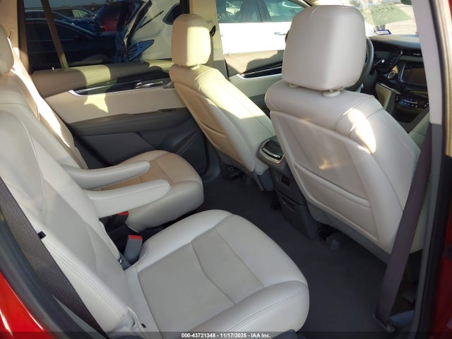 2023 CADILLAC XT6 1GYKPCRS7PZ118850 Photo 7