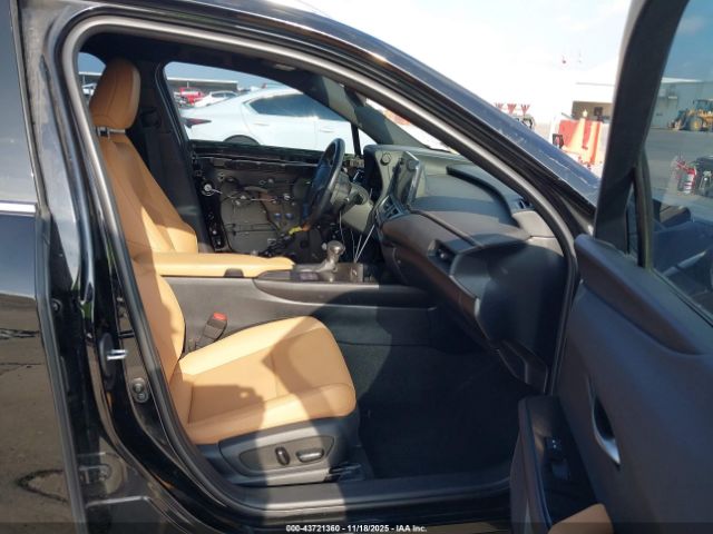 2023 LEXUS UX 250H JTHP9JBH4P2070126 Photo 4