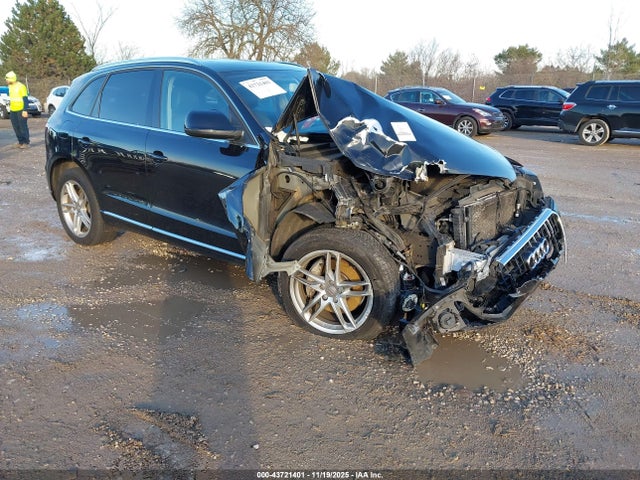 2014 AUDI Q5 WA1CMAFP8EA057862 Photo 0