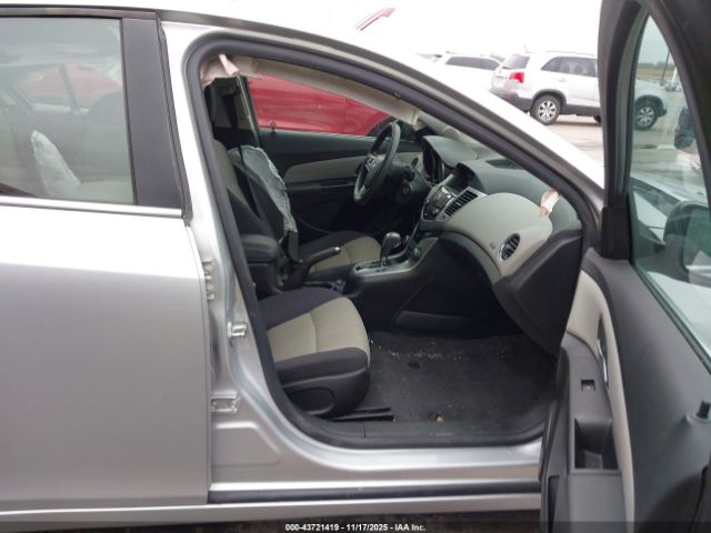 2012 CHEVROLET CRUZE 1G1PC5SH9C7291592 Photo 4