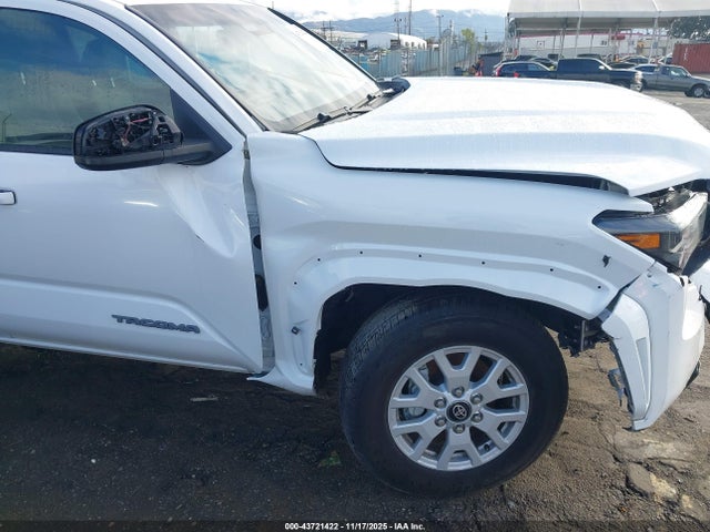 Aukcja sprzedaży 2024 Toyota Tacoma Sr5 4wd, vin: 3TMLB5JN5RM057125, numer aukcji: 43721422