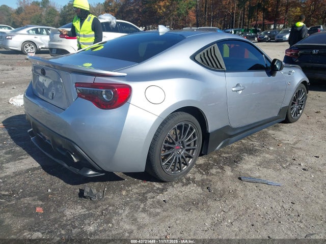 2017 TOYOTA 86 JF1ZNAA17H9703095 Photo 3