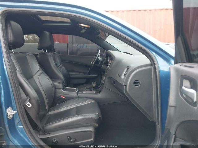 2021 DODGE CHARGER 2C3CDXBG8MH541727 Photo 4