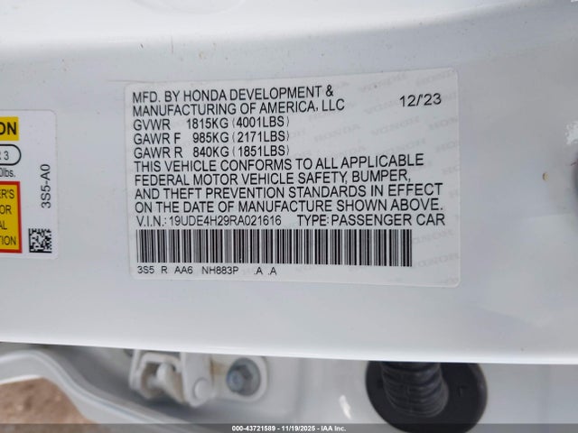 Acura Integra 2024 19UDE4H29RA021616 Image 9