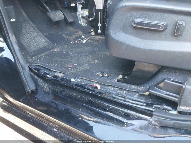 5FNRL6H96MB002556 Honda Odyssey Elite