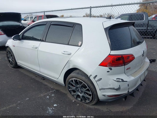 2016 VOLKSWAGEN GOLF GTI 3VW447AUXGM016422 Photo 2