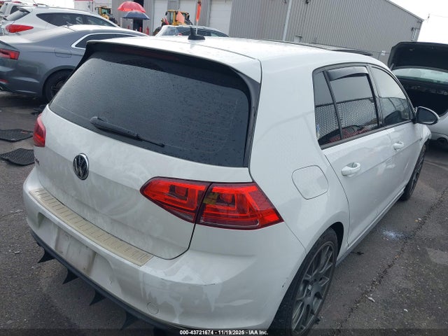 2016 VOLKSWAGEN GOLF GTI 3VW447AUXGM016422 Photo 3